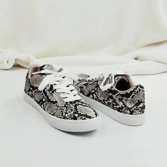 Steve Madden Snake/Python/Print Fashion Sneakers - Picture 4 of 13